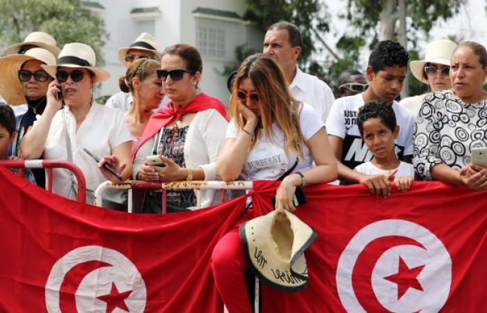 سلمى اللومي: آن الأوان للمرأة التونسية أن تحكم
