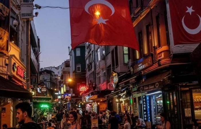 تركيا قد تفقد 700ألف سائح سنوياً بعد انهيار "توماس كوك"