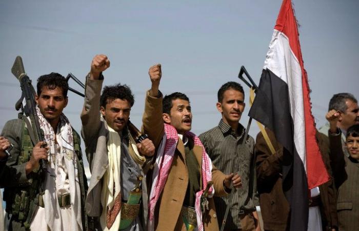 الحوثيون يعلنون مقتل وإصابة 10 عسكريين يمنيين بعمليات قنص شمال حجة