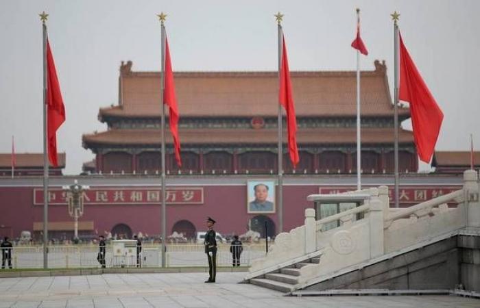 المركزي الصيني: يجب تجنب التحفيزات الضخمة والسيطرة على الديون