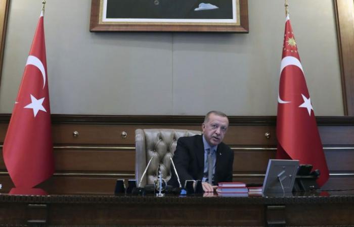 المفوضية الأوروبية تدعو تركيا لضبط النفس ووقف العملية العسكرية في سوريا