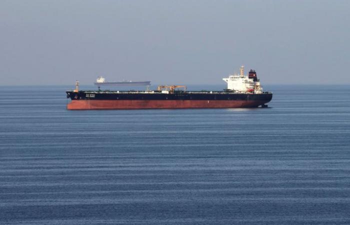 أول صور لناقلة النفط الإيرانية في البحر الأحمر 