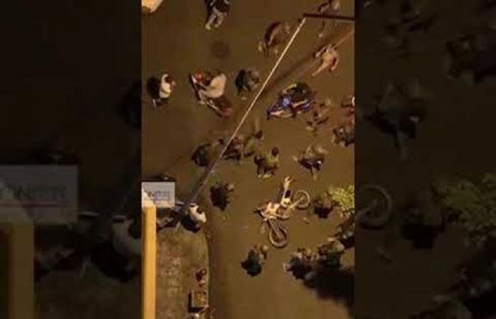 بالفيديو : الجيش يمنع مسيرة دراجات مؤيدة لـ"حزب الله" و"أمل"
