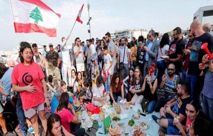 لبنان.. 26 يوما من الاحتجاجات ومصير الحكومة لم يحسم