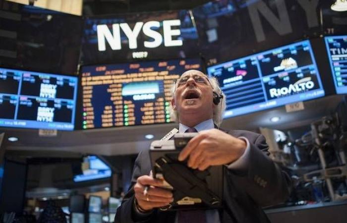 محدث.. الأسهم الأمريكية ترتفع لمستويات قياسية جديدة بعد تصريحات ترامب