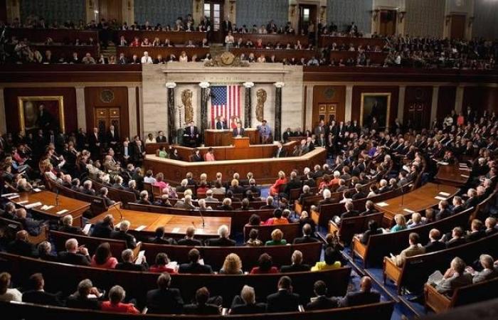 مجلس الشيوخ الأمريكي يقر مشروع قانون لتجنب الإغلاق الحكومي