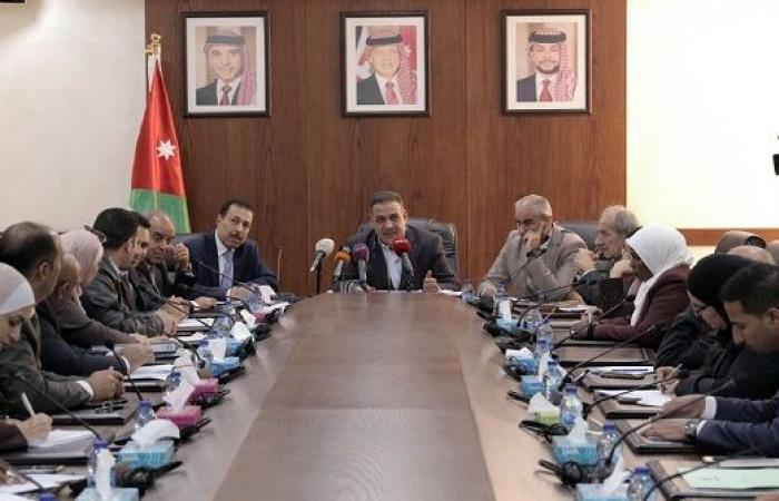 لجنة التعليم النيابية تطالب باعداد مناهج التدريس بسواعد وطنية أردنية - تفاصيل