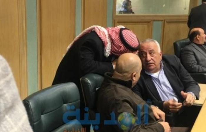 بالصور : أجواء الحكومة والنواب قبل التصويت على رفع الحصانة عن الحباشنة والهواملة