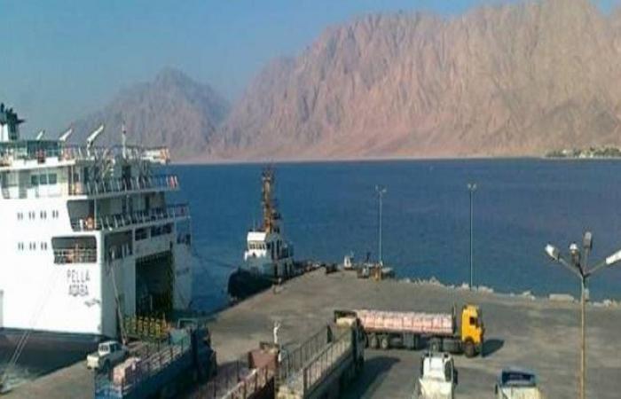 السعودية تُسند عقود تشغيل بميناء جدة لـ"موانئ دبي" و"البحر الأحمر"