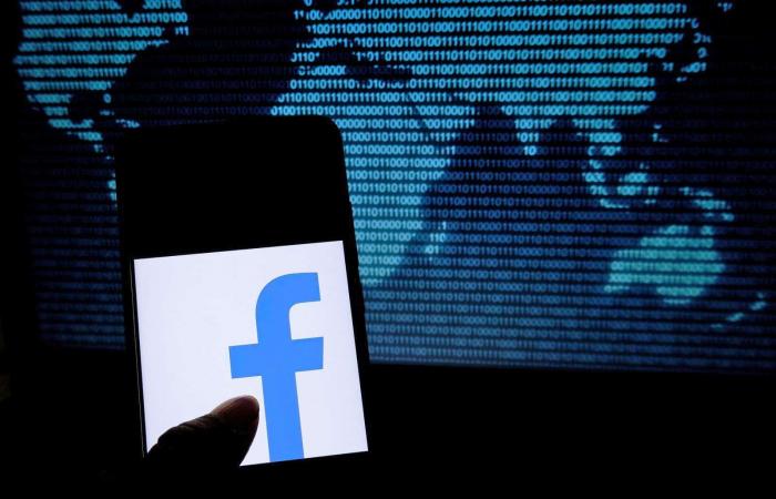 خطط فيسبوك لدمج واتساب وإنستاجرام قد تفشل