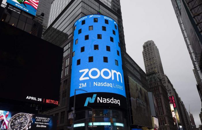 ردود الفعل على مشاكل خصوصية Zoom بدأت للتو