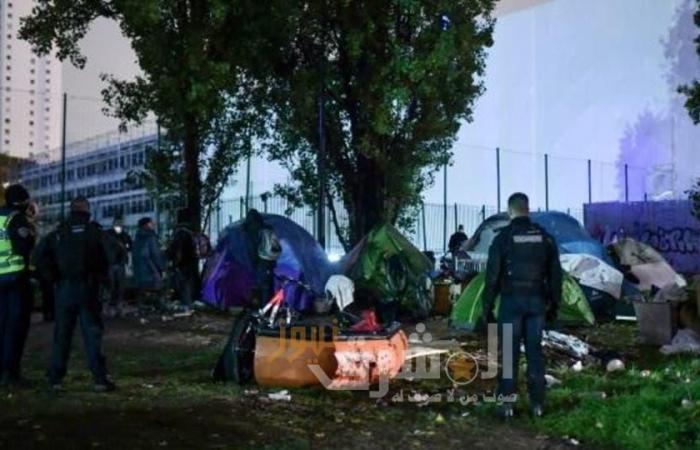 اليونان تعزل مخيما ثانيا للمهاجرين بعد تسجيله إصابة بكورونا