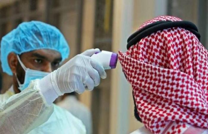 وزير الصحة السعودي: اعتماد 15 مليار ريال لمكافحة تفشي كورونا