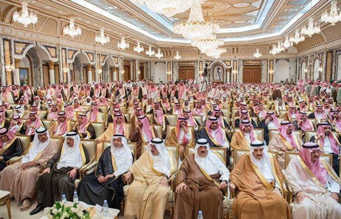 أمير سعودي يعلق على مزاعم إصابة 150 فردا من العائلة المالكة بـ"كورونا"