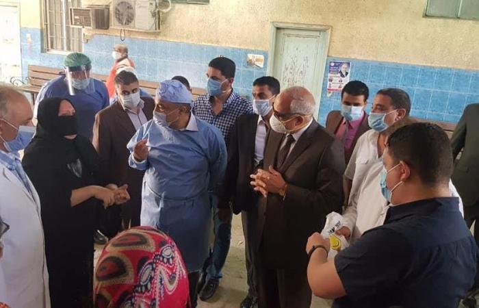 محافظ الجيزة يتفقد مستشفى أم المصريين للتأكد من توافر المستلزمات الطبية