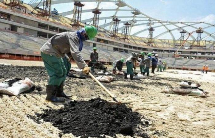 جريمة قطرية جديدة في حق العمالة.. أول وفاة بكورونا بين العاملين في مشروعات المونديال