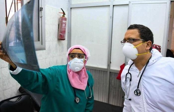 مصر تسجل تراجعاً في عدد الإصابات والوفيات اليومية بفيروس "كورونا"
