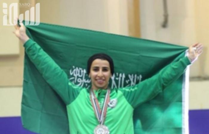 شاهد.. "العنود الخليفي" رَبَّاعة سعودية ترفع الأثقال وتحلم بالأولمبياد