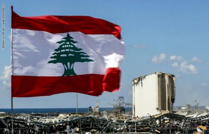 "شيكات على بياض" و"حزب لات" متربص للخطف.. لبنان "فساد يخشاه المانحون"
