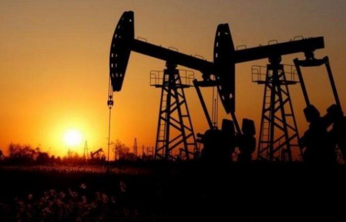 النفط يرتفع 1%.. "برنت" يسجل 44.8 دولارًا و"الأمريكي" 41.7 دولارًا