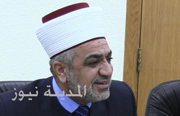 وزير الأوقاف يوعز لمديريات الاوقاف الالتزام بالتعليمات الوقائية في المساجد