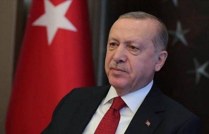 "بلادي على وشك السقوط".. معارض تركي يبلور داء "أردوغان" العضال