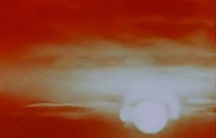 لقطات سرية تنشر لأول مرة.. شاهد انفجار قنبلة "قيصر روسيا" النووية