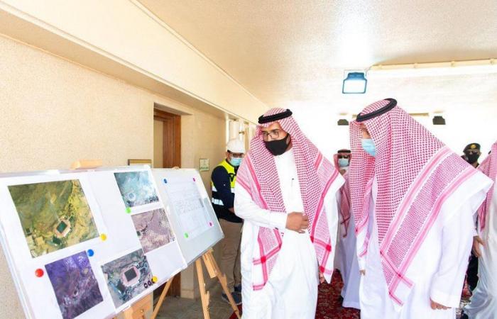أمير الباحة يطّلع على مراحل تنفيذ مشروع تطوير المدينة الرياضية