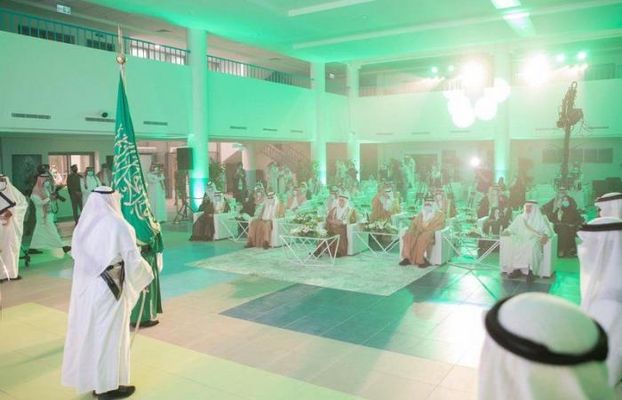 أمير الرياض يتفقد المدرسة الافتراضية ويرعى احتفال "التعليم" باليوم الوطني الـ 90