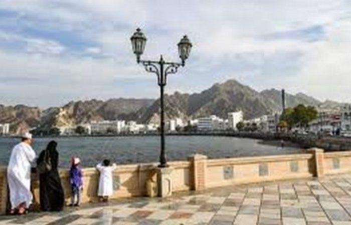سلطنة عمان.. إعادة فتح المساجد للصلاة في 15 نوفمبر
