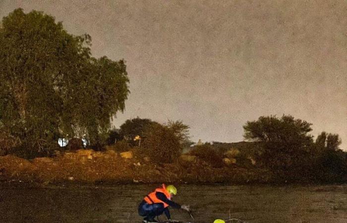 "مدني الطائف" يبحث عن مفقودة جرفتها السيول في وادي العرج