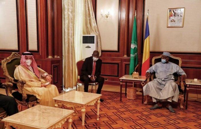الرئيس التشادي يستقبل وزير الدولة لشؤون الدول الأفريقية