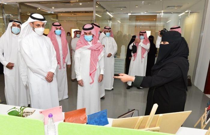 نائب أمير حائل يدشّن أول مساحة عمل مشتركة على مستوى مجلس الغرف السعودية
