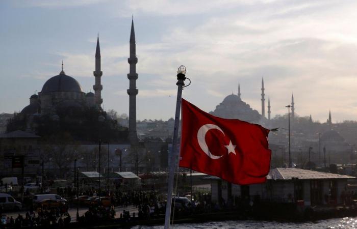 تركيا.. 3.5 ملايين مواطن مهددون بالحجز على أموالهم بسبب مديونياتهم