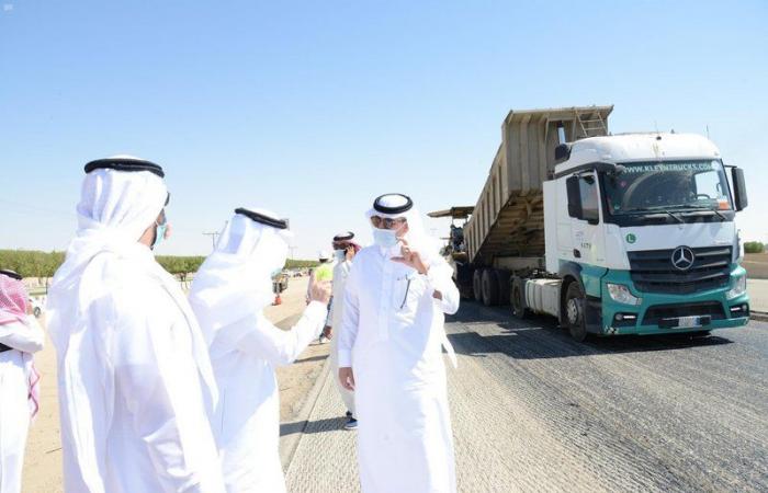 الجاسر يقف على أعمال الإصلاح والصيانة الوقائية على طريق الرياض - الطائف
