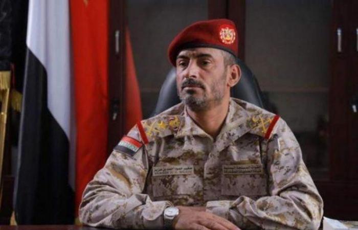 "رئيس الأركان اليمني": أحرزنا تقدمًا نوعيًا في المعارك ضد الحوثي خلال الأيام الماضية