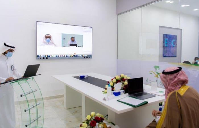 أمير الباحة يدشن عددًا من المشاريع الصحية بالمنطقة