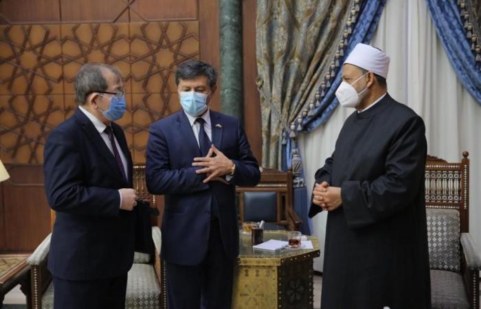 الإمام الأكبر لـ"سفير أوزباكستان": نخطط لإنشاء مركز البخاري بالأزهر لإحياء تراث المسلمين