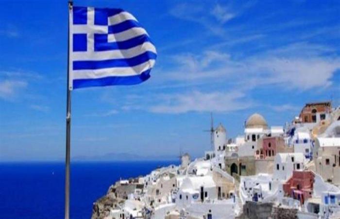 بسبب كورونا.. اليونان: حظر أي تجمع يزيد على 3 أشخاص مع اقتراب ذكرى الانتفاضة الطلابية
