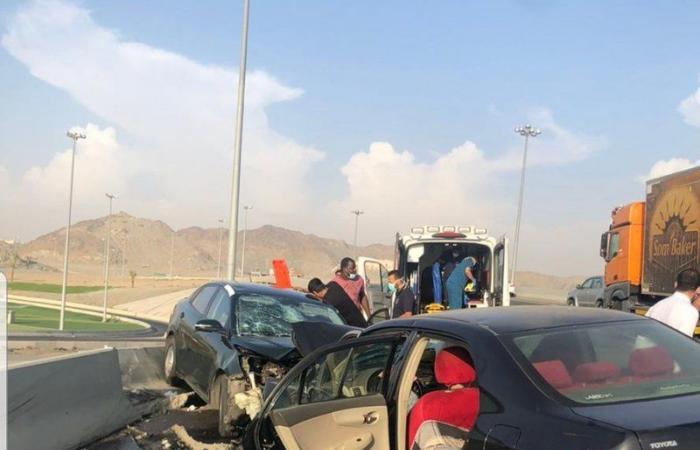 حادث مروري يخلّف 5 إصابات على الطريق الدائري الرابع بمكة