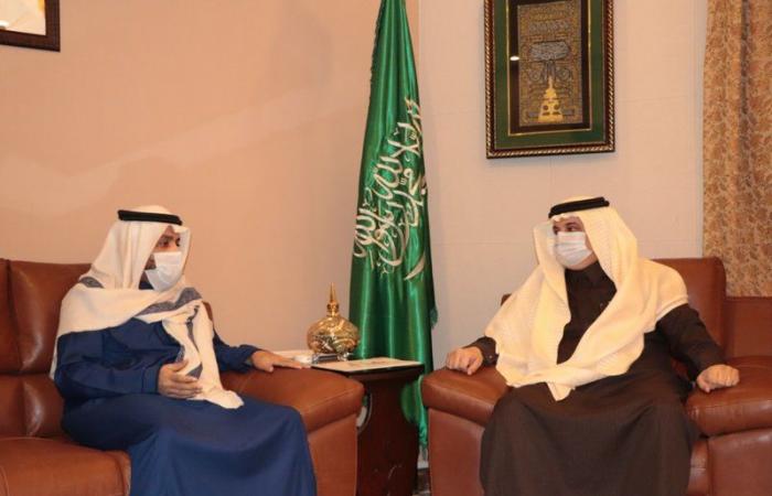 السفير السعودي في باكستان يشيد بدور "الشؤون الإسلامية" عبر برامج الملحقية في جائحة كورونا