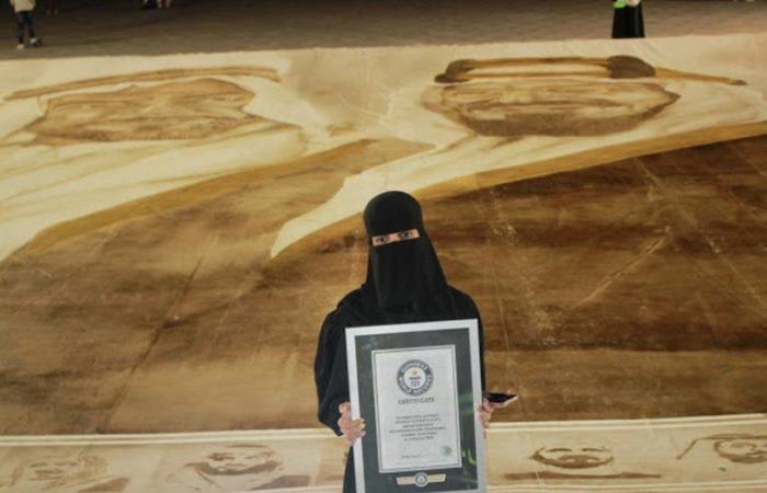 سعودية تعرض أكبر لوحة في العالم بمناسبة اليوم الوطني الإماراتي