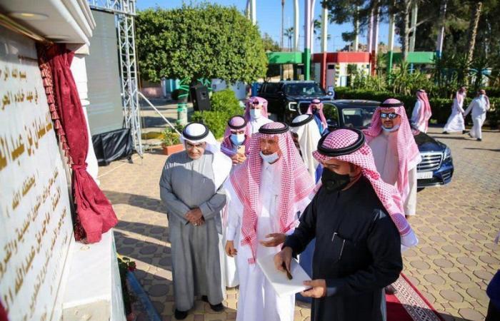 وزير "البلديات" يزور الطائف ويضع حجر الأساس لمشروع تطوير حديقة الملك فهد