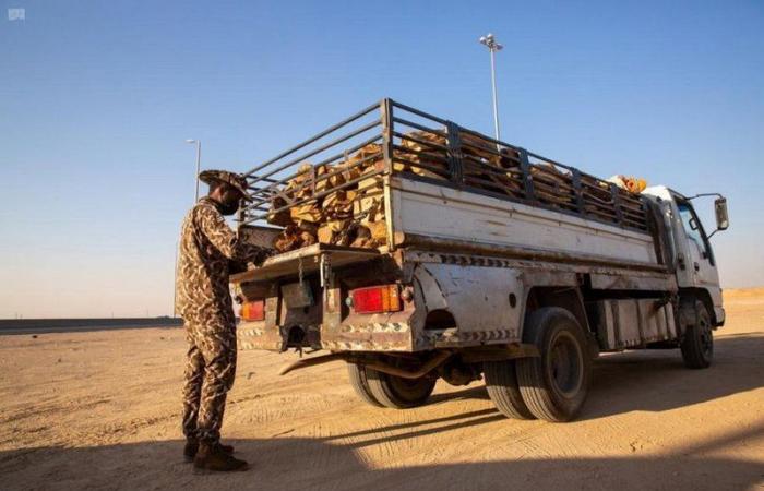 الأمن البيئي يضبط 2.3 طن من الحطب المحلي في الرياض