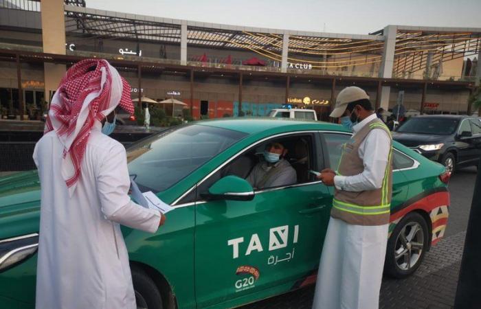 "موارد الرياض" تضبط عمالة بمعرفات سعودية بأحد تطبيقات تأجير المركبات