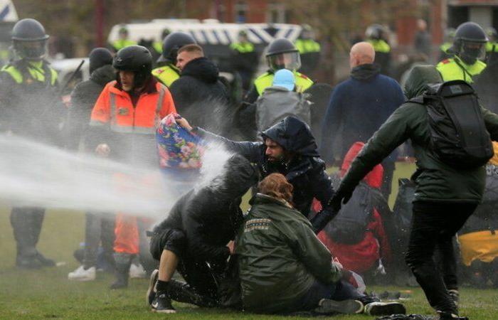 مواجهات مع الشرطة وأعمال نهب في مظاهرات ضد حظر التجول بهولندا