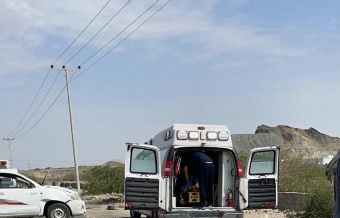 مصرع وإصابة 17 شخصًا إثر حادث مروري بطريق جدة مكة السريع