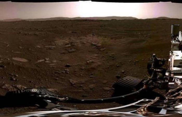 شاهد.. صور بانورامية عالية الدقة لسطح المريخ