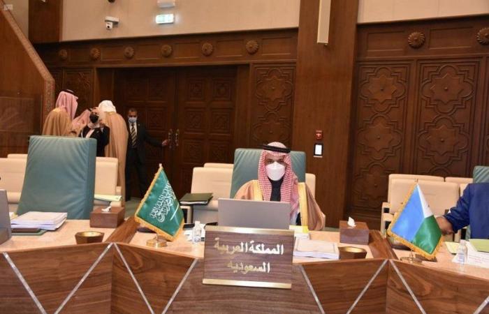 وزير الخارجية يجدد حرص المملكة على وحدة وسيادة الأراضي العربية