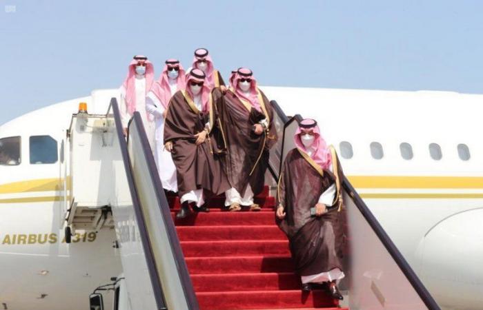 وزير الخارجية يصل الدوحة في زيارة رسمية لقطر